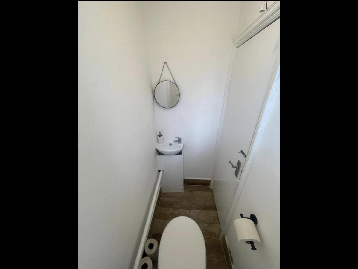 Charming 2 Bed Flat On Tower Bridge Londres Exterior foto