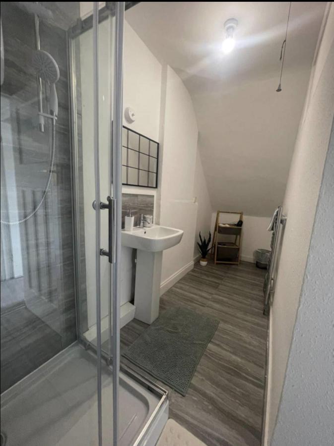 Charming 2 Bed Flat On Tower Bridge Londres Exterior foto